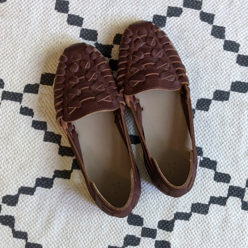 Brand New Nisolo Flats